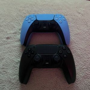 Wireless Gaming Controllers - Black and Blue